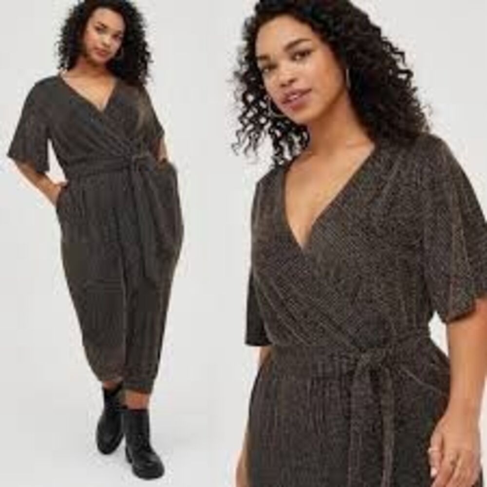Torrid Size 2X Deep V-Neck Jumpsuit Black Textured Metallic Stripe Party Holiday